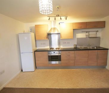 2 bedroom apartment to rent - Photo 5