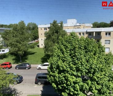 Helle und gepflegte 2-Raum-Wohnung bietet modernen Wohnkomfort in r... - Foto 3
