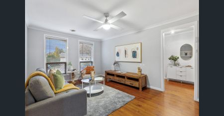 Bright and Spacious Property, Perfect for Family Living - Photo 3