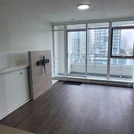 $2,350 / 1 bed, 1 den, Burquitlam - Photo 1