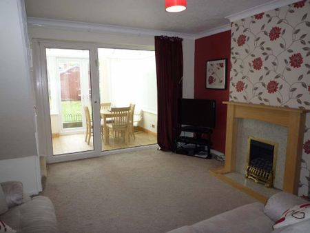 2 bedroom house to rent - Photo 2