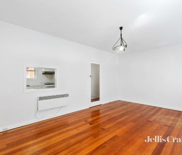 8/195 Brighton Road, Elwood - Photo 2