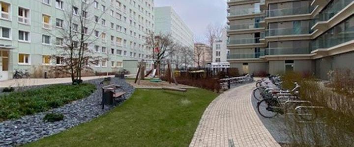 Wunderschöne moderne 3 Zimmer Wohnung mit Einbauküche in der Nähe vom Volkspark Friedirchshain! - Foto 1