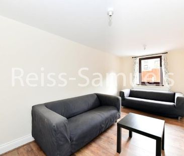 6 bedroom end of terrace house to rent - Photo 2
