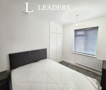 1 bedroom property to rent Acacia Avenue, Spalding, Lincolnshire, PE11 - Photo 2