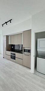 BRAND NEW 1 BED LUXURIOUS CONDO PARKING AND LOCKER INCLD - Photo 4