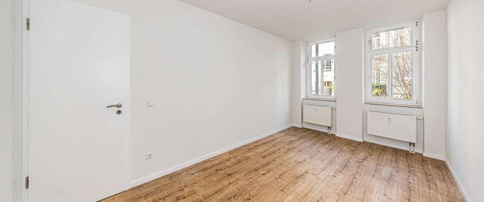 Komfortable 2-Zimmer-Wohnung in Gohlis – frisch renoviert mit Einbauküche und Tageslichtbad - Photo 1