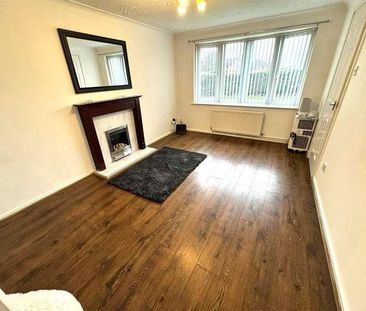 Hillbury Drive, Willenhall, WV12 - Photo 2