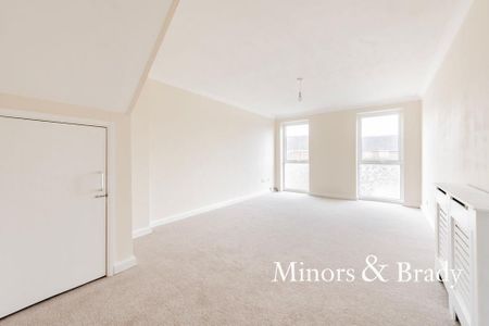 2 bedroom maisonette to rent - Photo 4