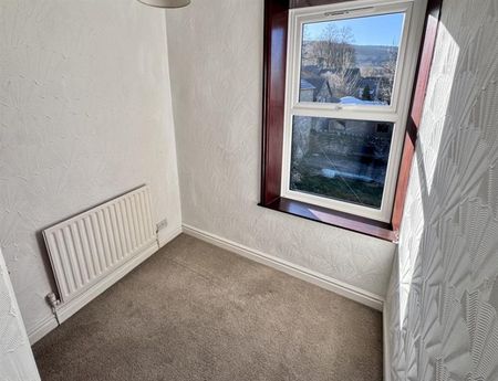 2 Bedroom Semi Detached To Let - Photo 3