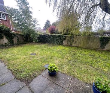 4 bedroom detached house to rent - Photo 1