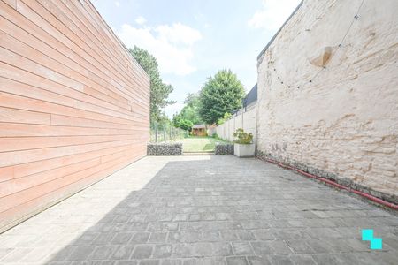 Stadswoning met tuin in centrum Oostrozebeke - Photo 2