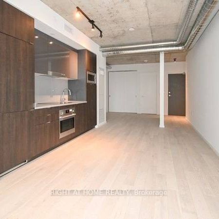 1 Bed & 1 Bath - Harris Square Condominiums - Photo 1