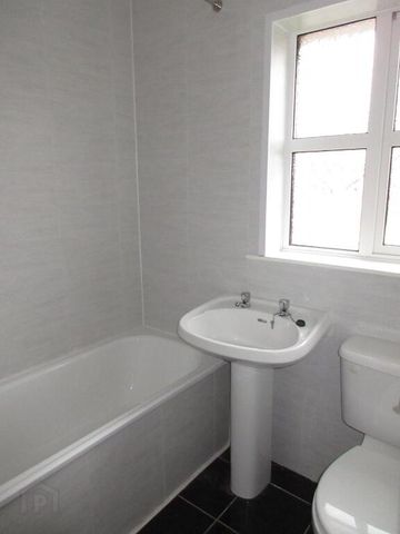 7 Whitethorn Mews, Newtownards, BT23 8WU - Photo 5