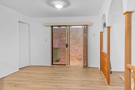Low-Maintenance Brick Unit in Prime Centenary Heights Location - Photo 2