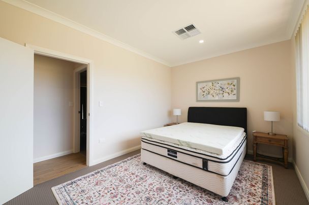 Ray White Real Estate Parkes - Photo 1