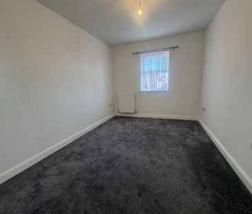 Pluto Way, Aylesbury - Photo 6