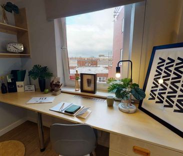 Silver En Suite - Photo 6