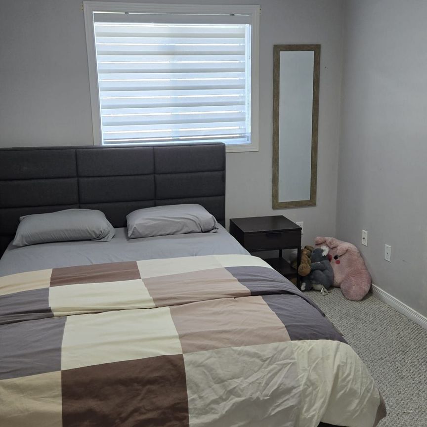 For Lease - 116 BENZIGER Lane, Hamilton, Ontario - Photo 1