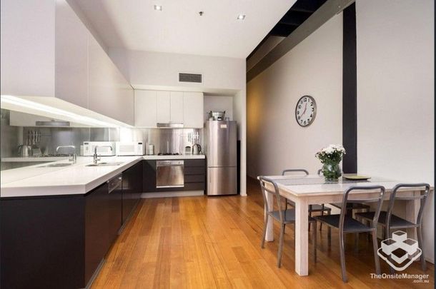 Double Story, Double Balcony, Dream Life in the London Woolstore Apartments - Photo 1