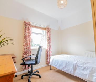 128 Alcuin Avenue - Photo 5