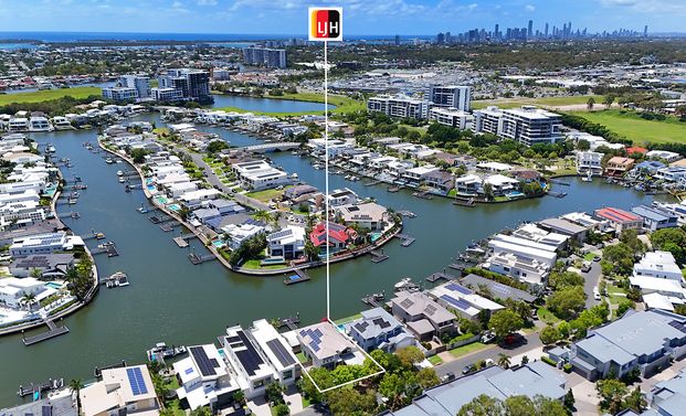 61 Compass Drive, Biggera Waters QLD 4216 - House For Rent | Domain - Photo 1