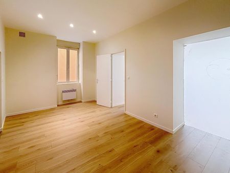 Location Appartement 2 pièces 65m² NARBONNE 11100 - Photo 3