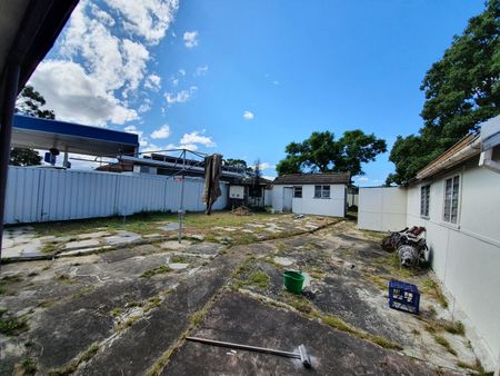 Great Location - Photo 4