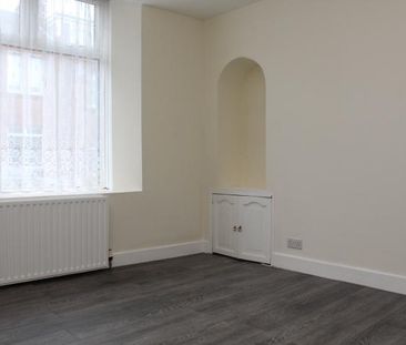 1 bedroom ground floor flat to rent - Photo 1