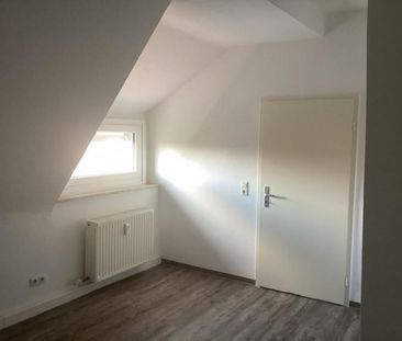 2-Zimmer-Dachgeschosswohnung frisch saniert! - Photo 3