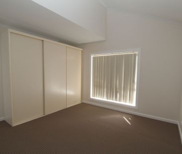 Modern villa in convenient location - Photo 5