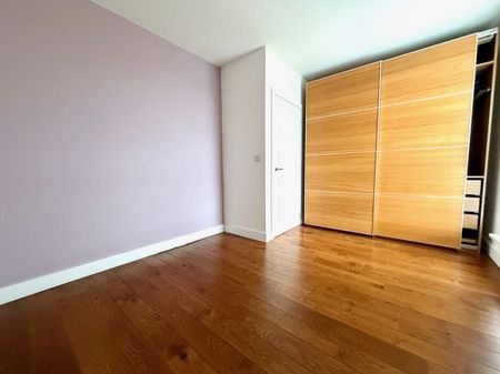 Cambridge CB2 - Photo 5