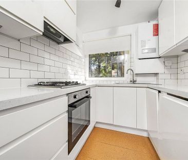 2 bedroom apartment to rent - Photo 6