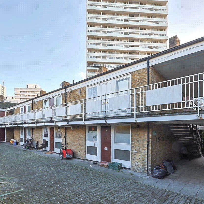 Winstanley Estate, London, SW11 2EW - Photo 1