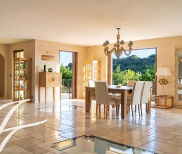 Maison à louer Cagnes Sur Mer, Cote d'Azur, France9 000 EUR / Mois - Photo 1