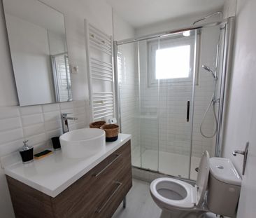 Location Appartement 2 pièces 42m² - Photo 4