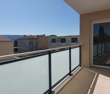 location Appartement T2 DE 44m² À CAVAILLON - Photo 1