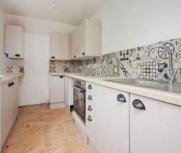 2 bedroom cottage to rent - Photo 1