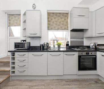 2 bedroom apartment to rent - Photo 4