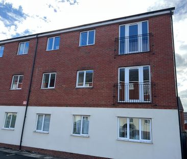 2 bedroom flat to rent - Photo 4