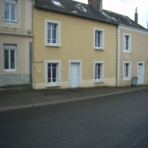 VILLIERS CHARLEMAGNE, maison de bourg T4 - Photo 2