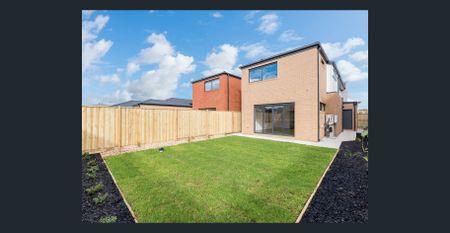 Modern Family Home with Style and Space - Photo 2