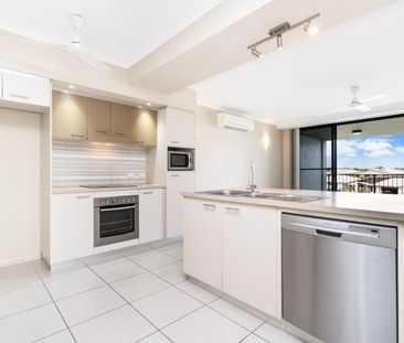 23B/174 Forrest Parade, - Photo 2