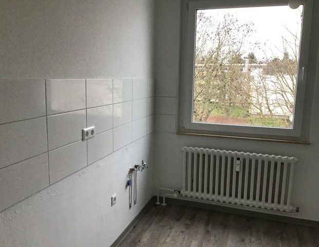 3-Zimmer-Wohnung mit Balkon in Baumheide zu vermieten - Photo 1
