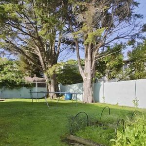 Your family home is waiting - Photo 2