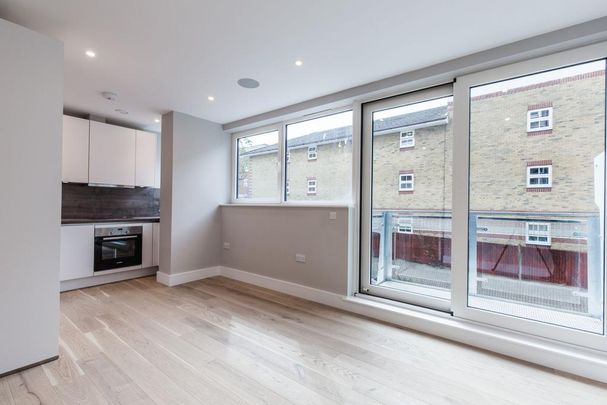 1 bedroom flat to rent - Photo 1