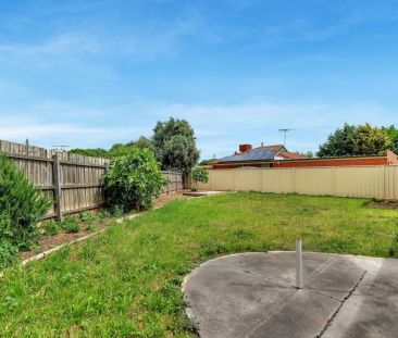 17 Salisbury Street, Werribee. - Photo 1