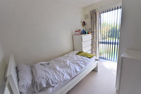 3 bedroom house to rent - Photo 2