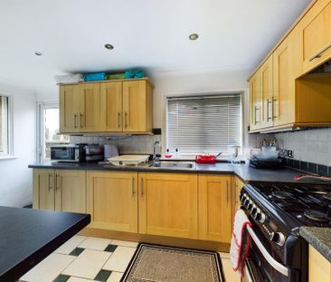 3 bedroom bungalow to rent - Photo 5