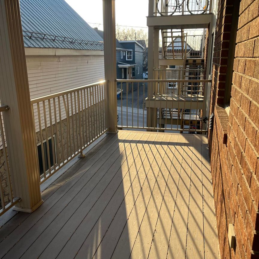 Au centre-ville, un 4 ½ ensoleillé / Bright apartment – Centretown Gatineau - Photo 1